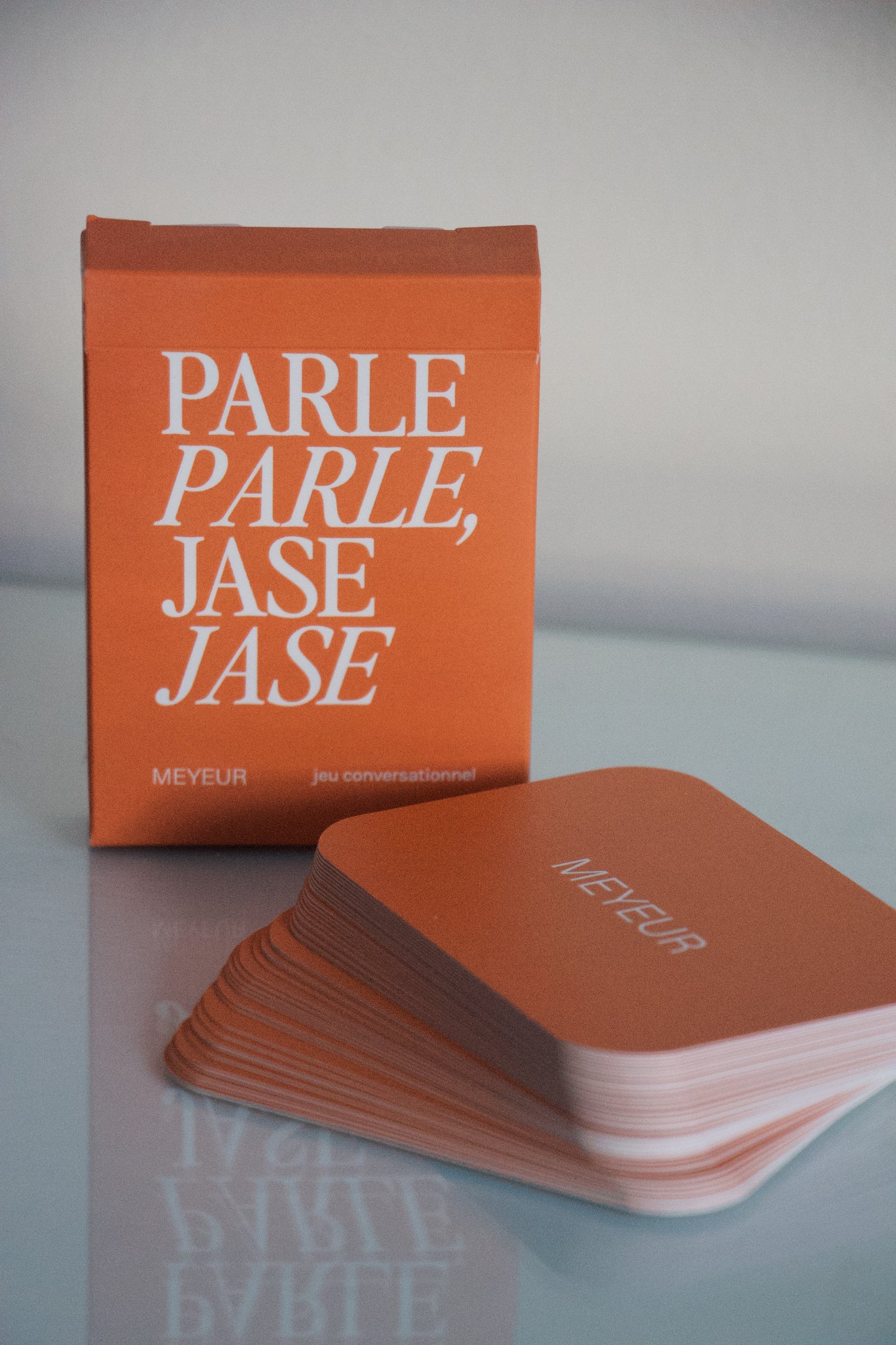 Parle parle jase jase